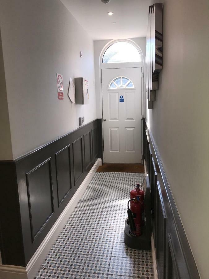 Apartment 1 Helena House Brownlow Road *