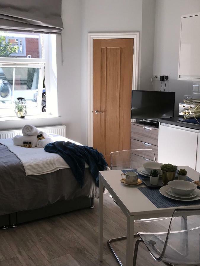 Apartment 1 Helena House Brownlow Road *